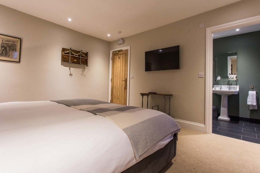 The Redan Inn Chilcompton Экстерьер фото